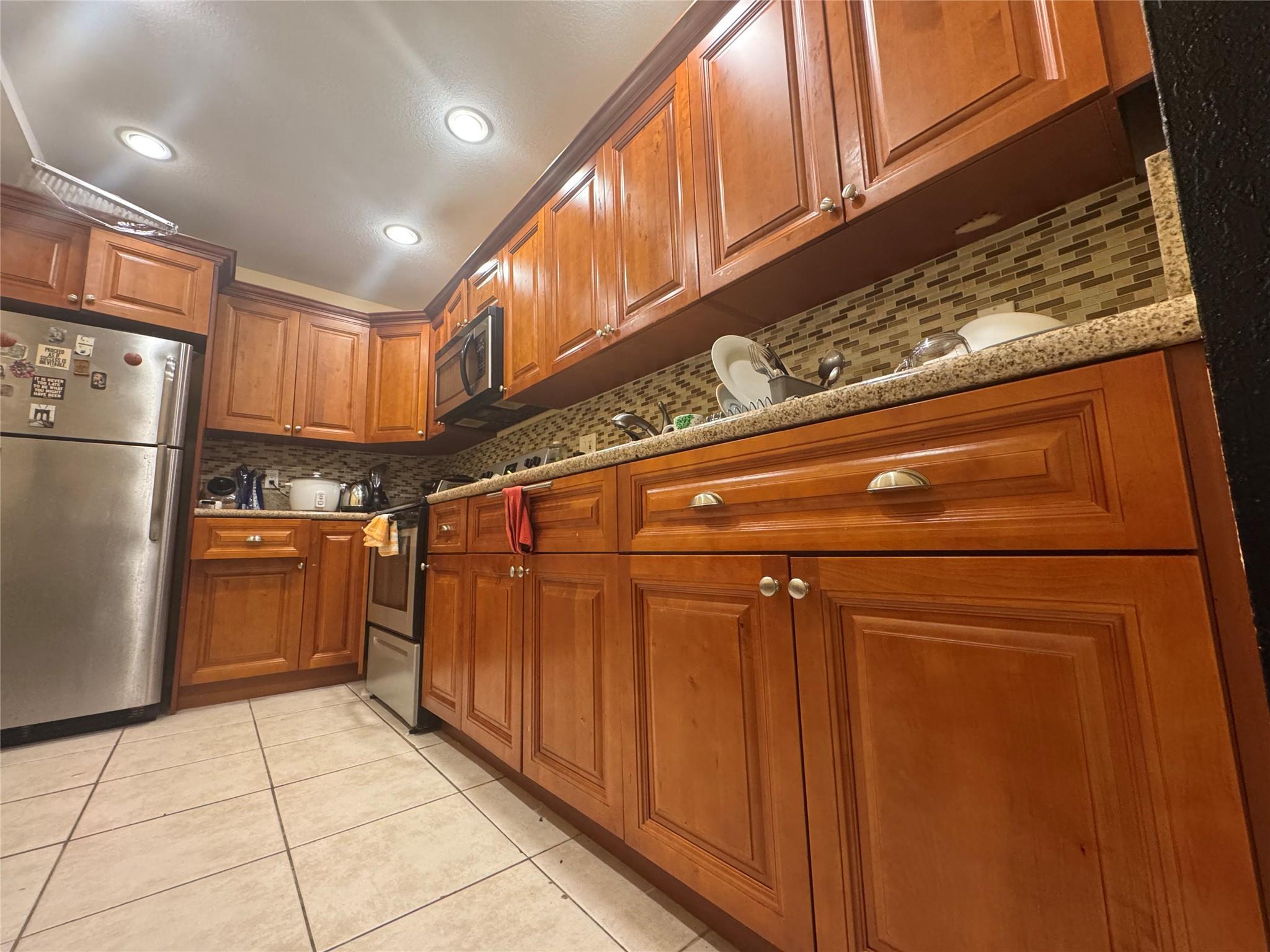 505 Spencer Dr #307 West Palm Beach, FL 33409