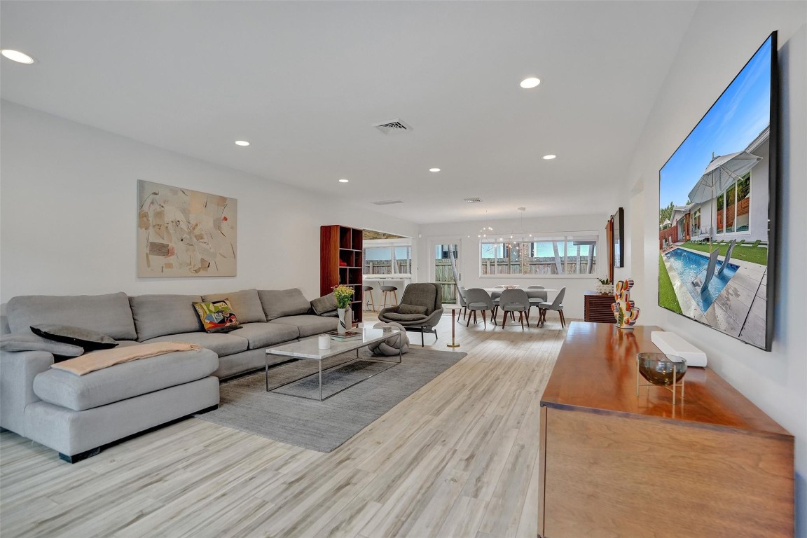 2111 N Ocean Pompano Beach, FL 33062