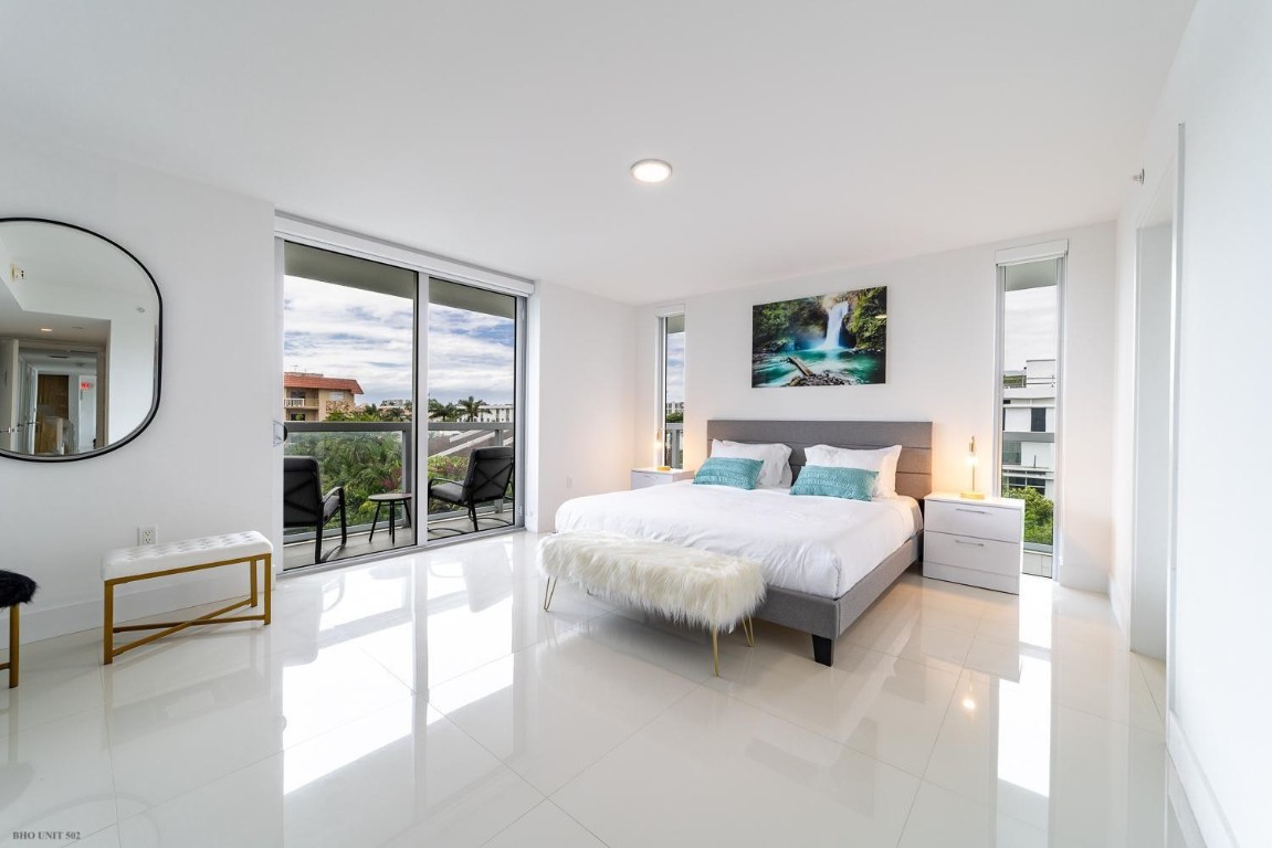 image Bay Harbor One5