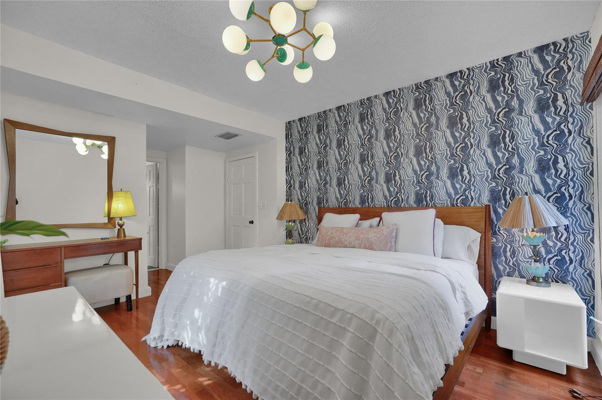 716 SE 7th Fort Lauderdale, FL 33301