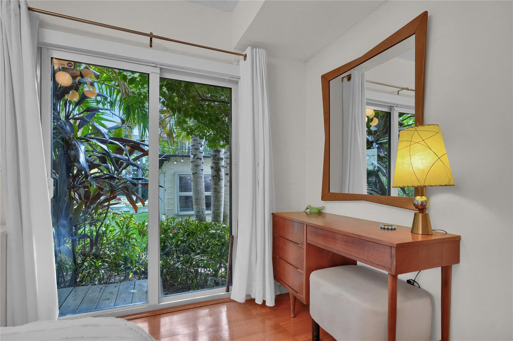 716 SE 7th Fort Lauderdale, FL 33301