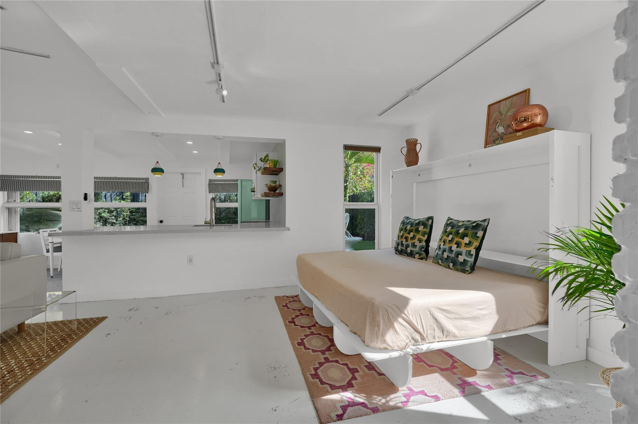 716 SE 7th Fort Lauderdale, FL 33301