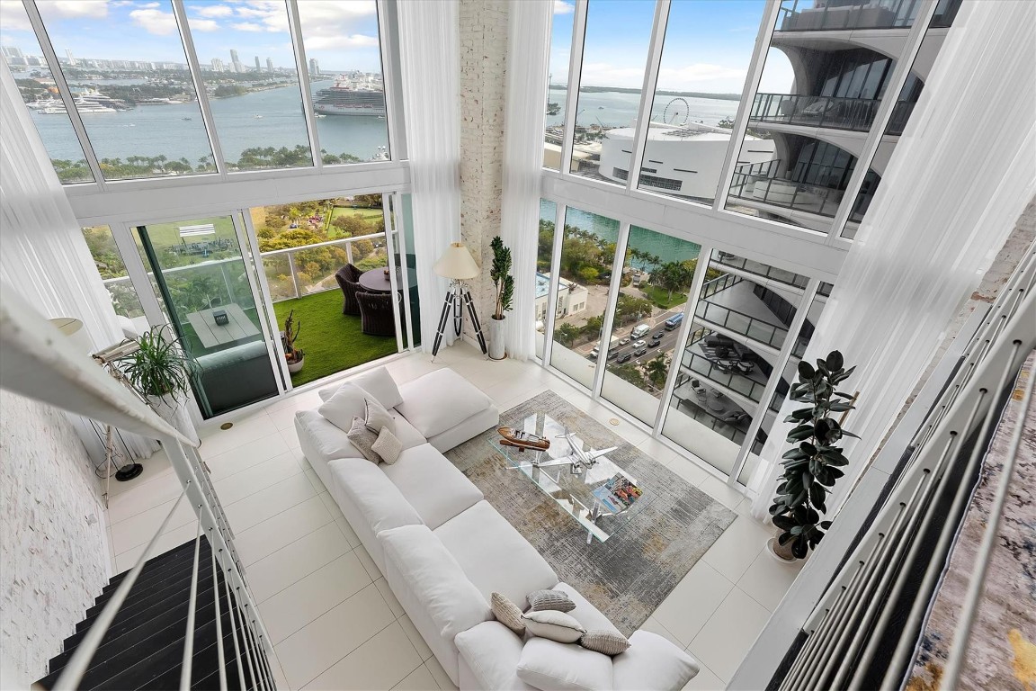 image Ten Museum Park11