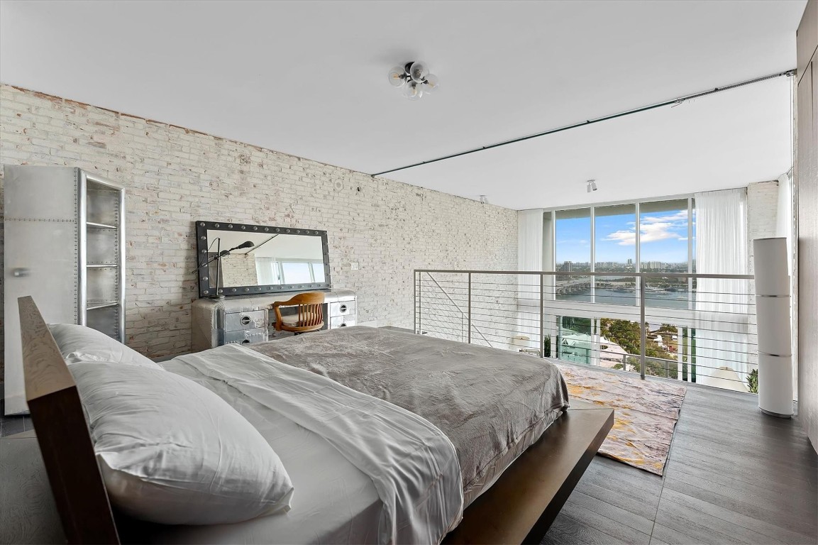 image Ten Museum Park17