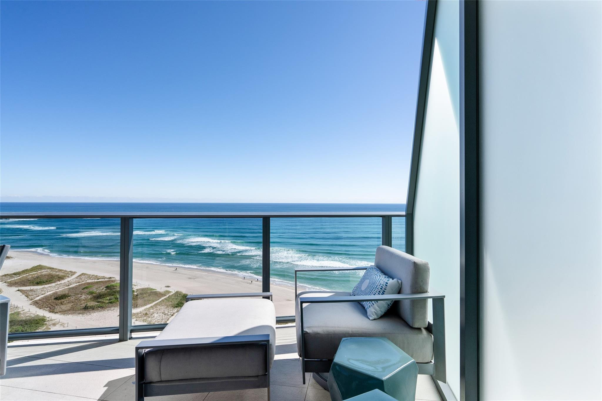 730 N Ocean #1502 Pompano Beach, FL 33062