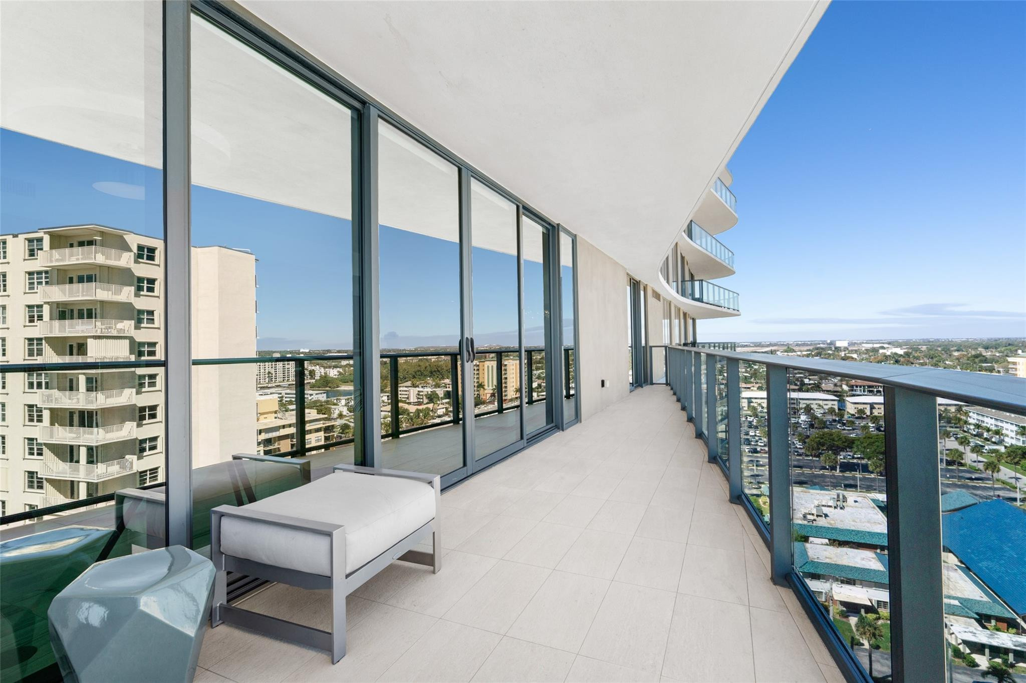 730 N Ocean #1502 Pompano Beach, FL 33062