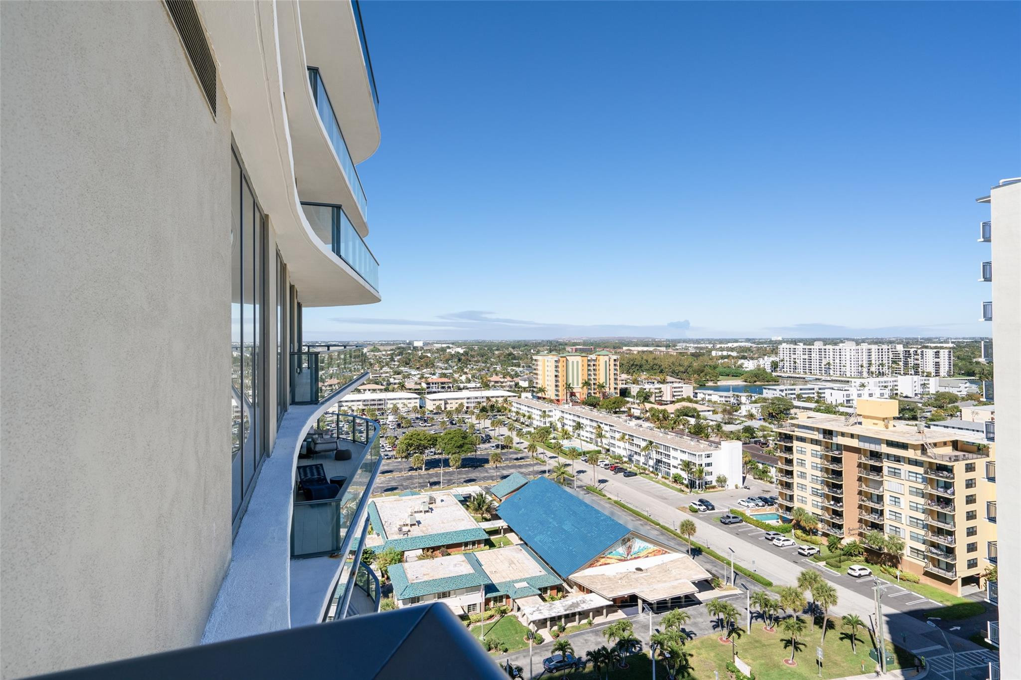 730 N Ocean #1502 Pompano Beach, FL 33062