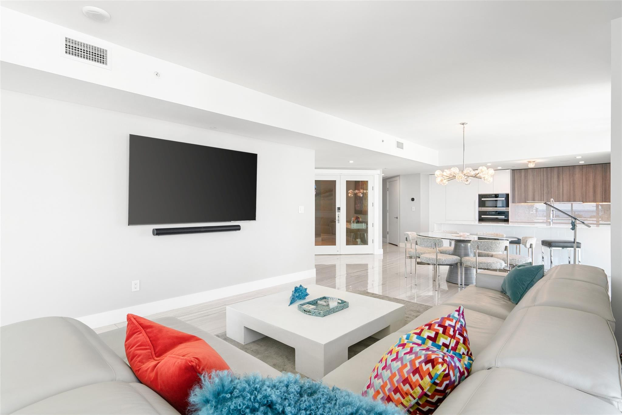 730 N Ocean #1502 Pompano Beach, FL 33062