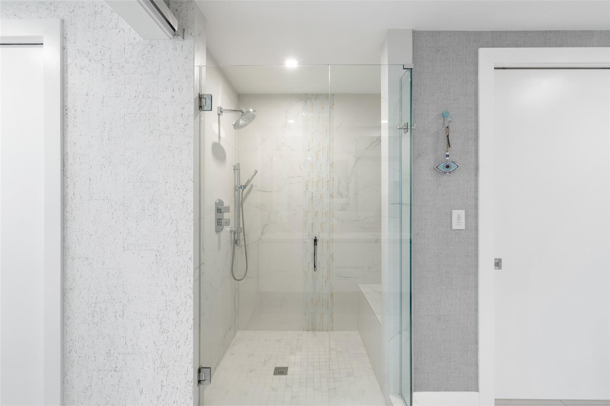 730 N Ocean #1502 Pompano Beach, FL 33062