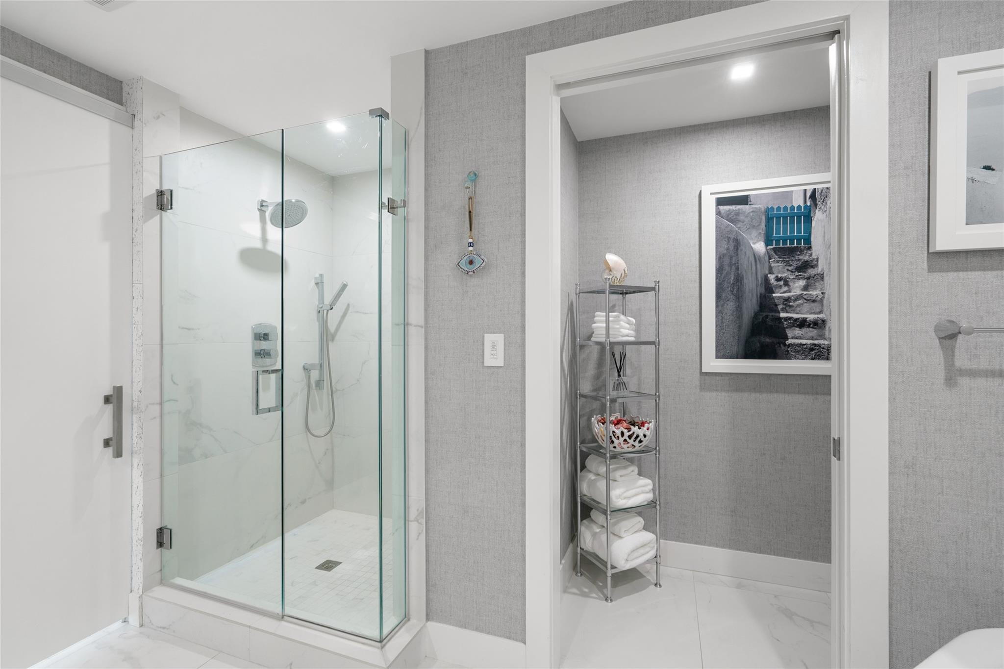 730 N Ocean #1502 Pompano Beach, FL 33062