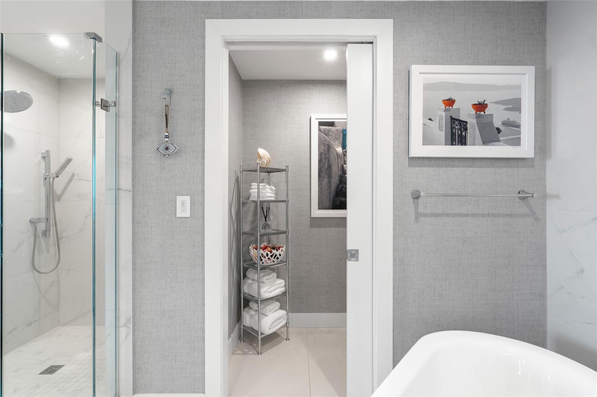 730 N Ocean #1502 Pompano Beach, FL 33062