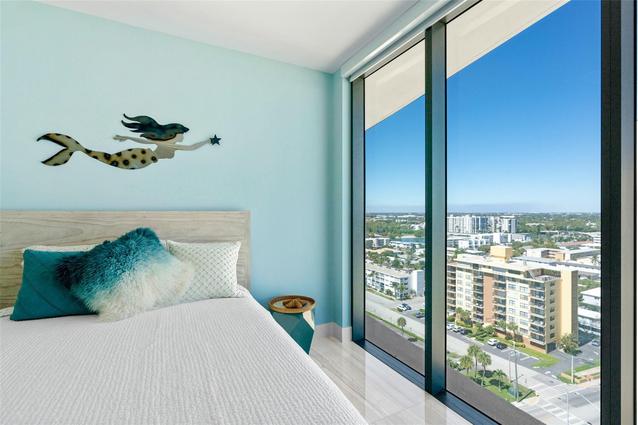 730 N Ocean #1502 Pompano Beach, FL 33062