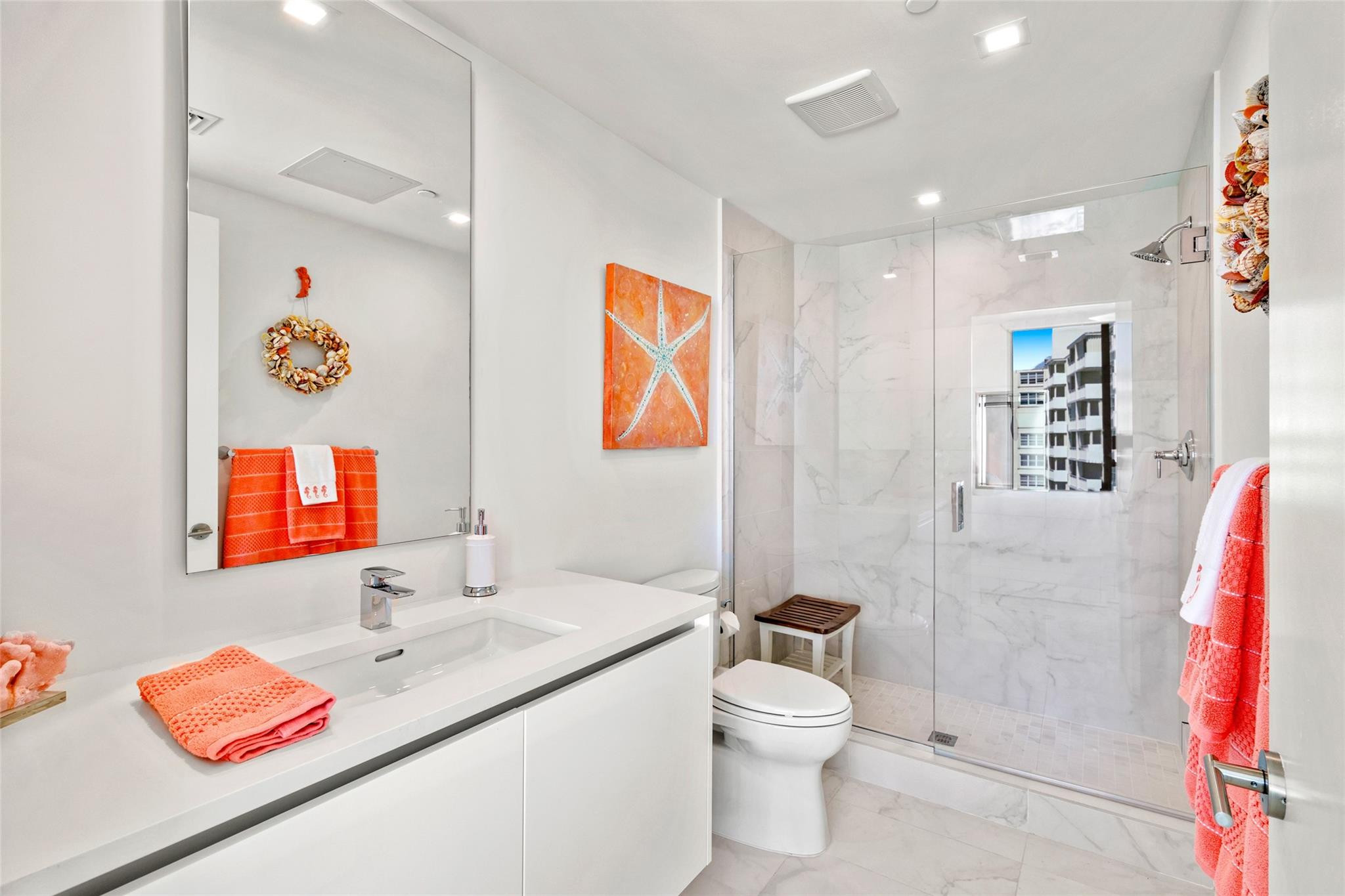 730 N Ocean #1502 Pompano Beach, FL 33062