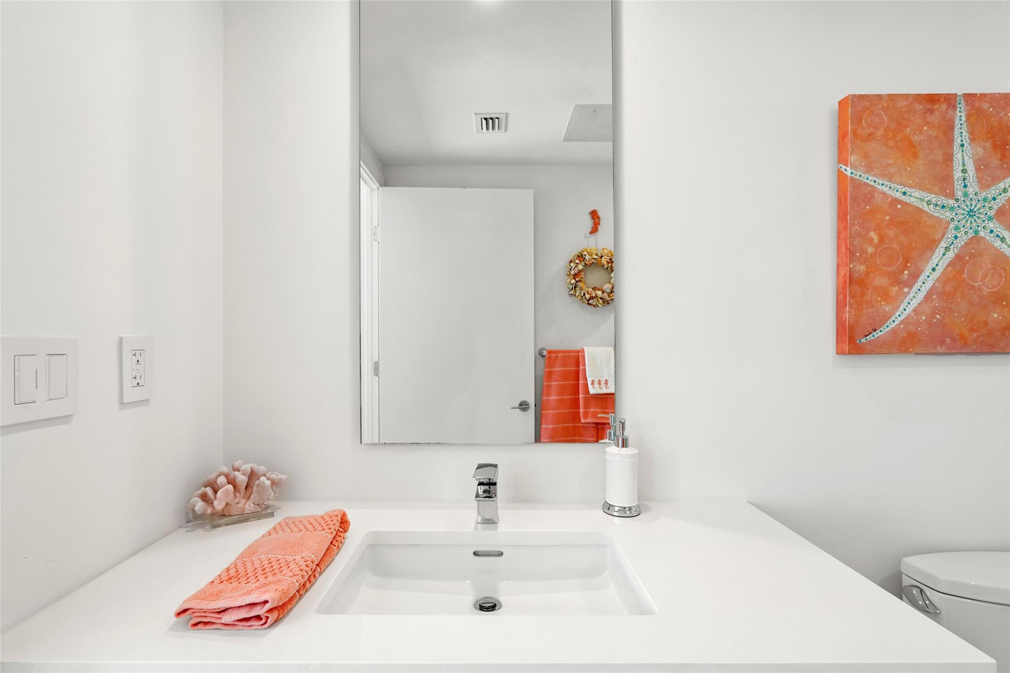 730 N Ocean #1502 Pompano Beach, FL 33062