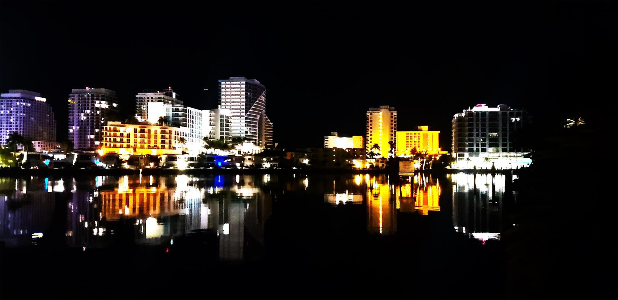 2617 Aqua Vis Fort Lauderdale, FL 33301