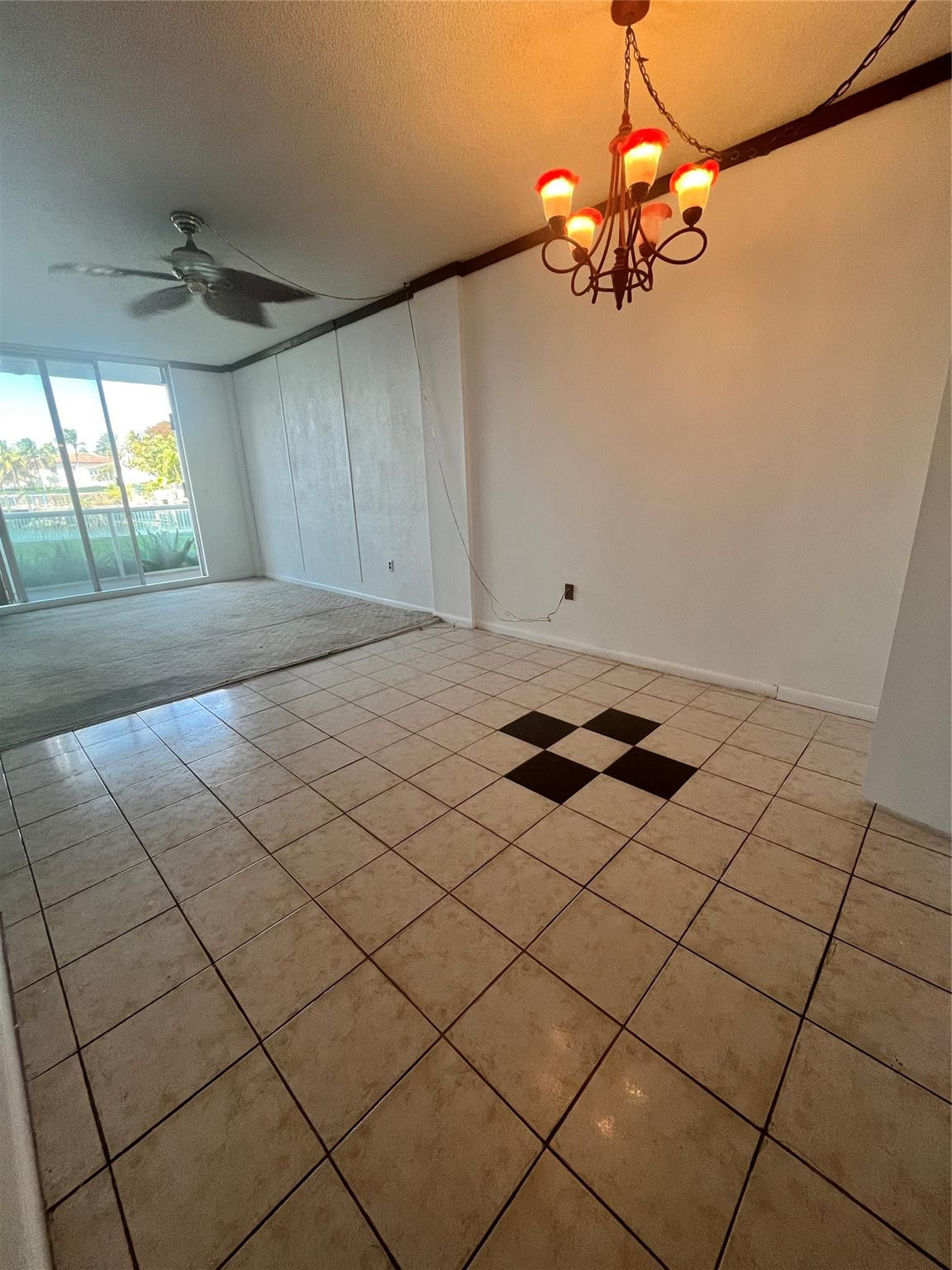 2841 NE 163rd #102 North Miami Beach, FL 33160