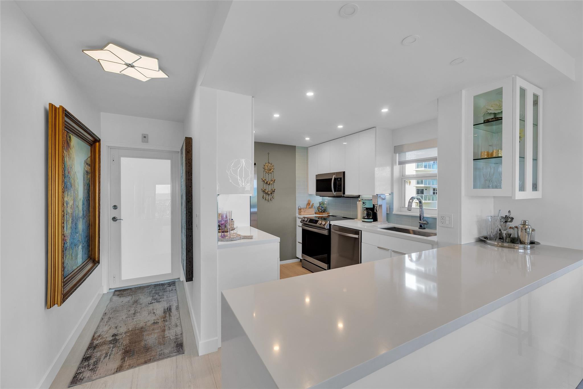 1610 N Ocean #101 Pompano Beach, FL 33062