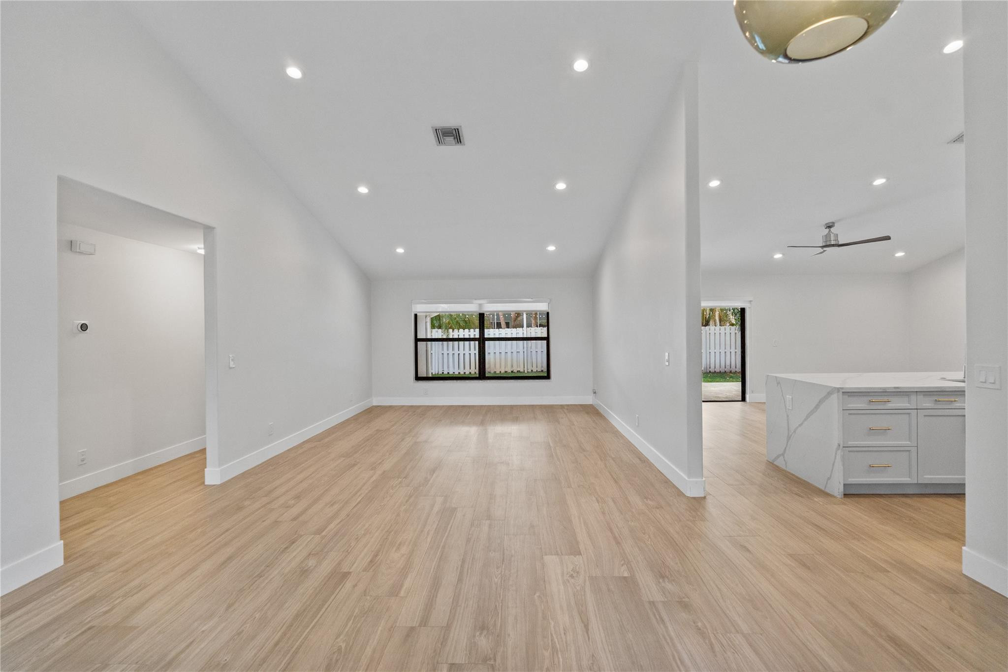 17870 SW 4th Pembroke Pines, FL 33029