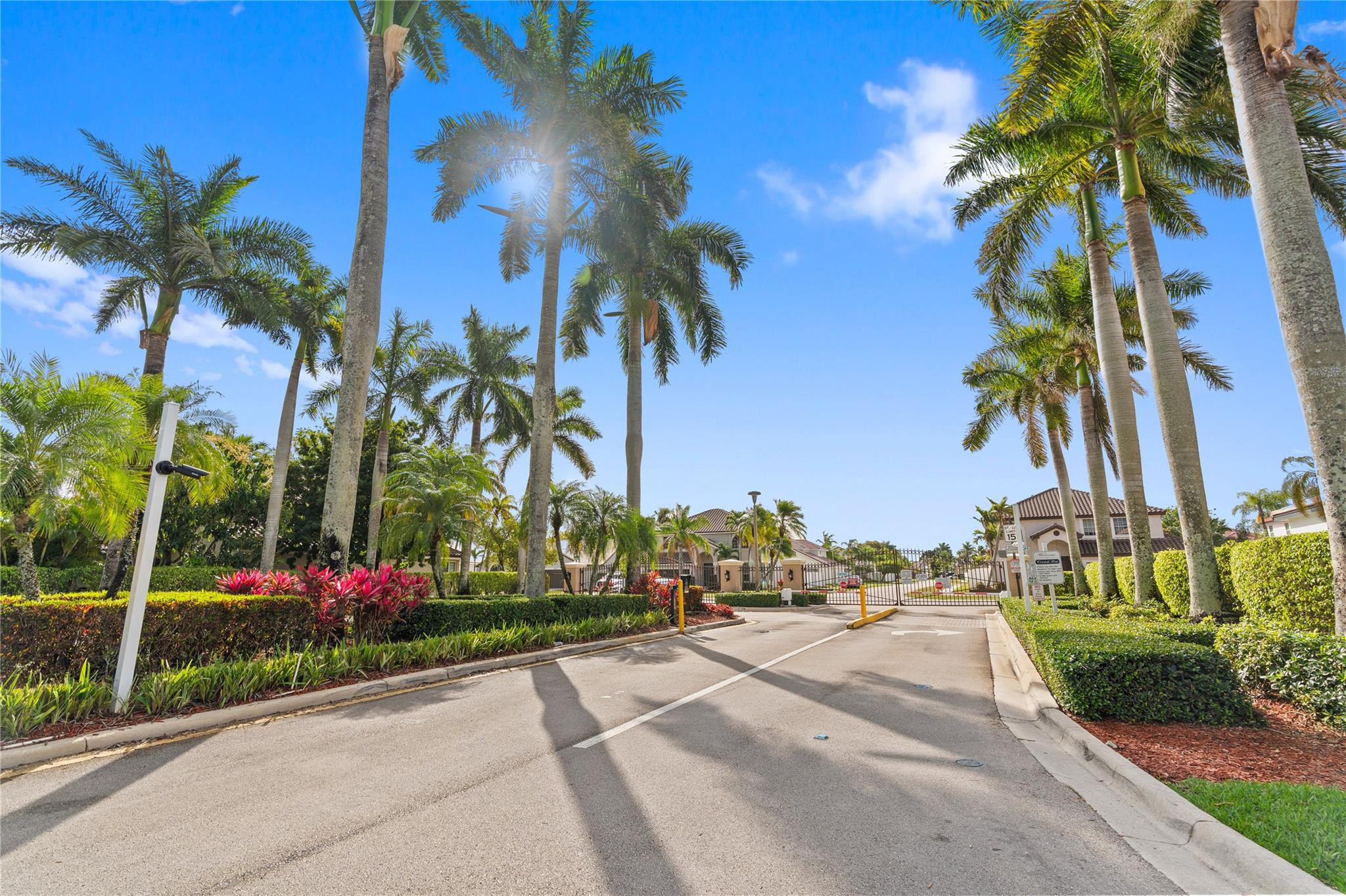 17870 SW 4th Pembroke Pines, FL 33029