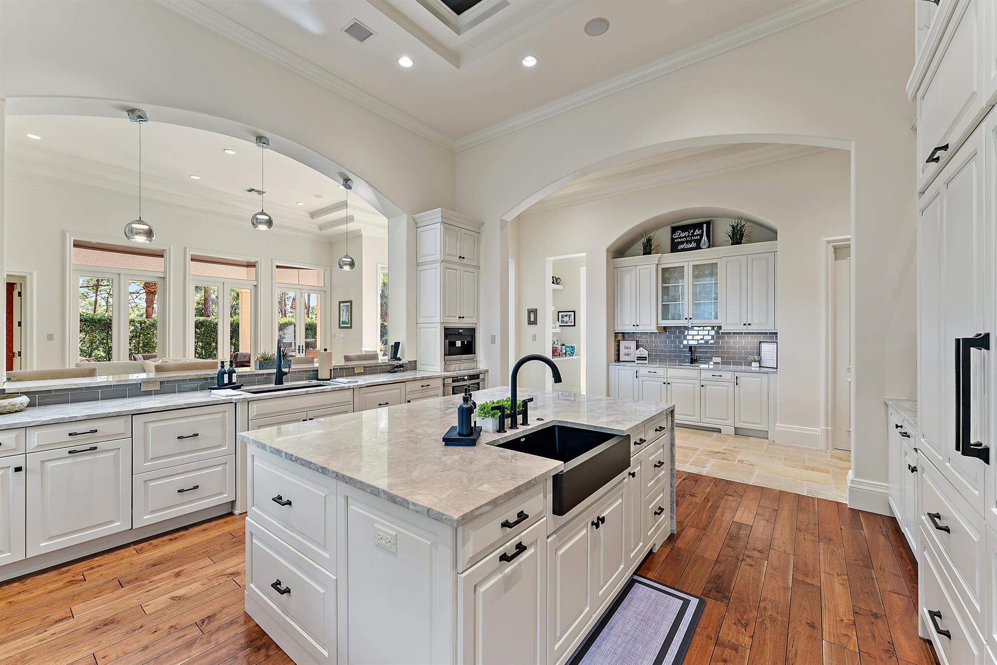 135 W Bears Clb Dr Jupiter, FL 33477