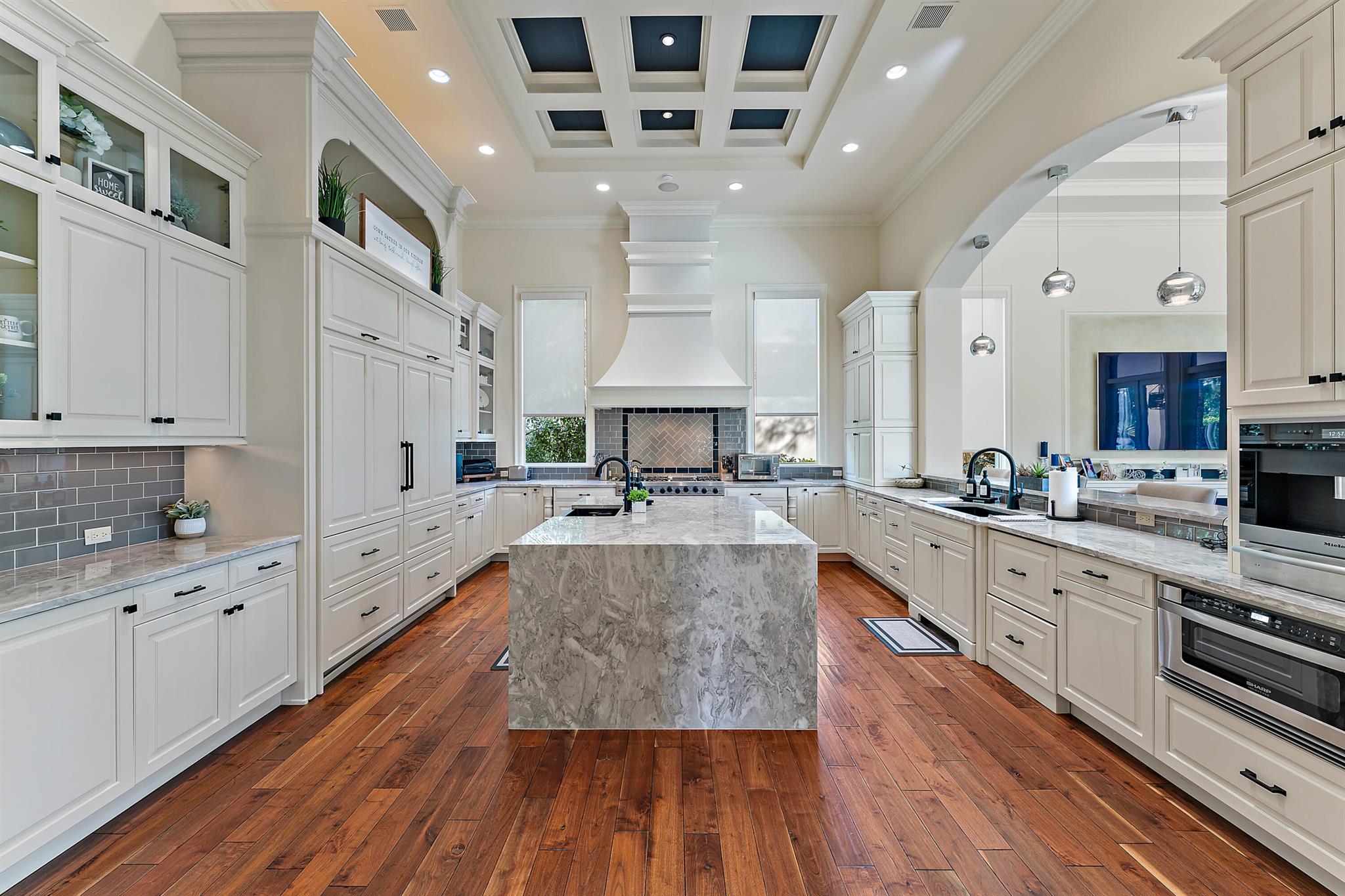 135 W Bears Clb Dr Jupiter, FL 33477