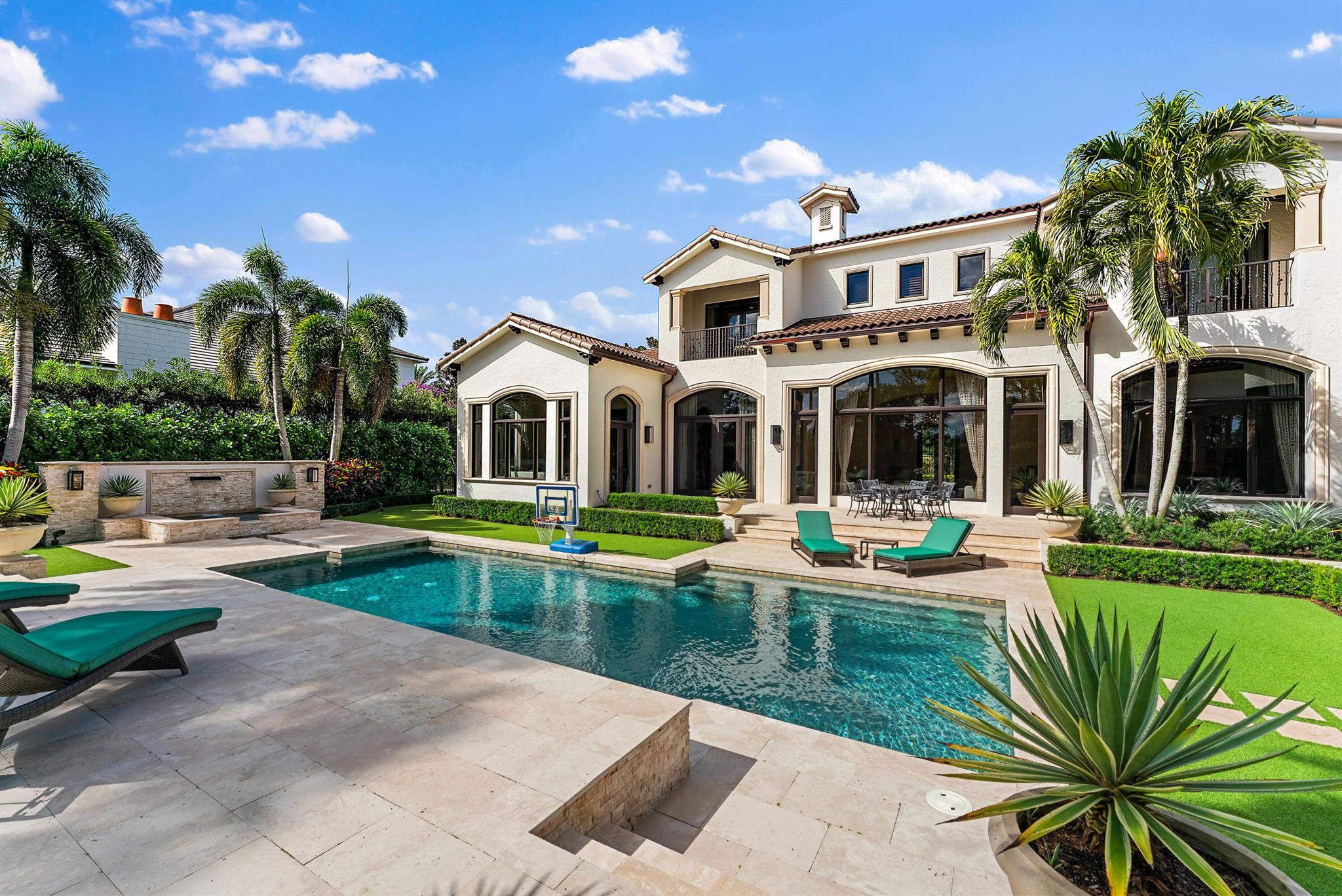 135 W Bears Clb Dr Jupiter, FL 33477