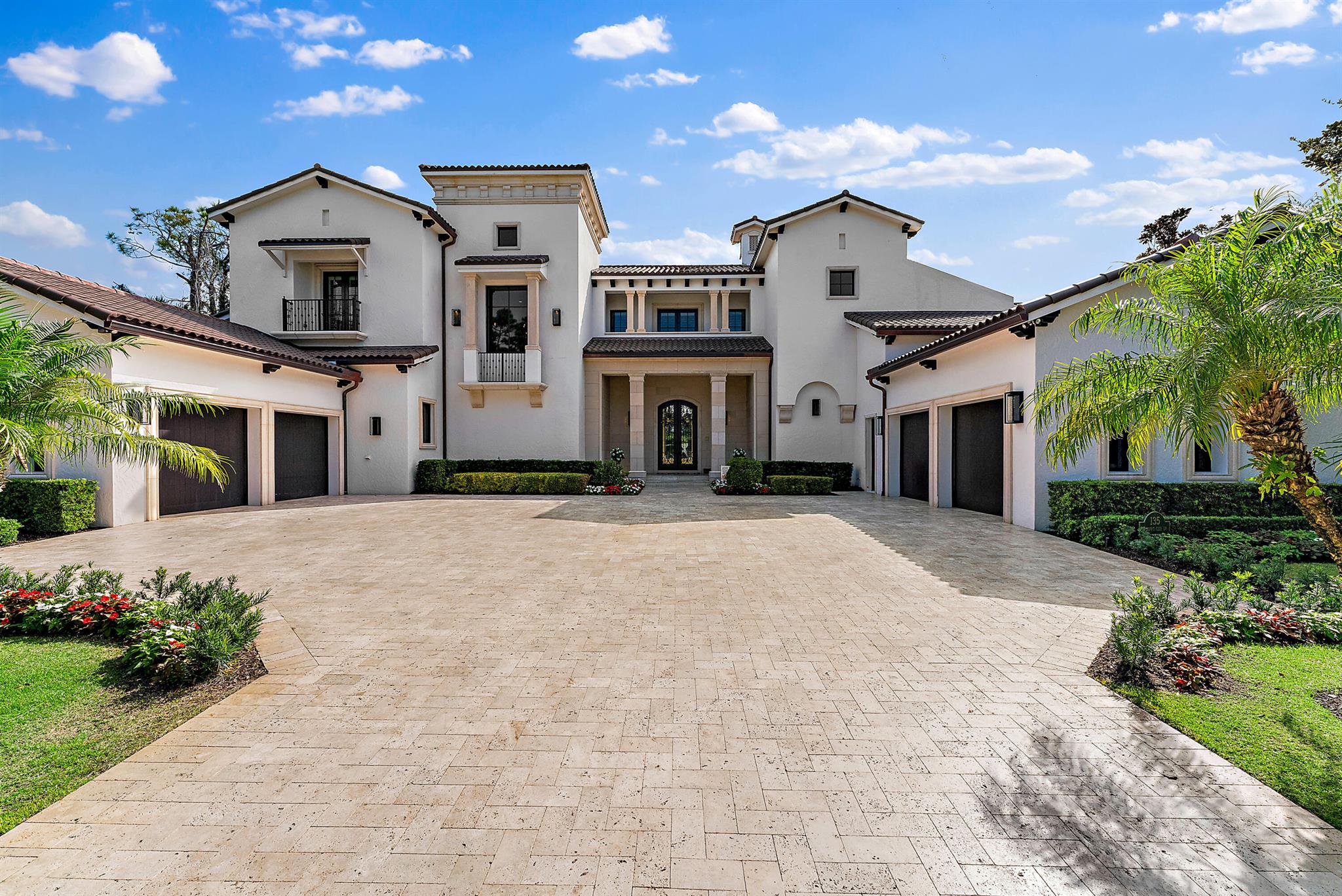 135 W Bears Clb Dr Jupiter, FL 33477