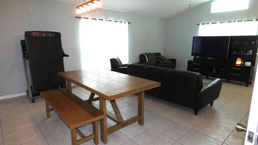 6261 Pompano St Jupiter, FL 33458