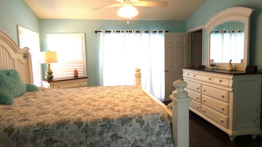 6261 Pompano St Jupiter, FL 33458