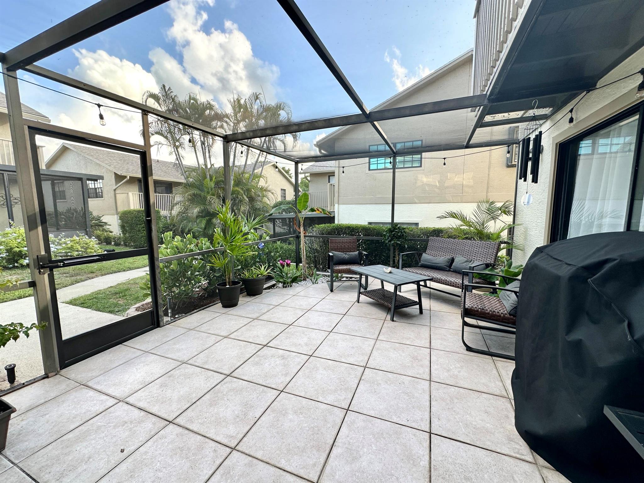7405 SE Jamestown Ter #Bldg 17,Hobe Sound, FL 33455