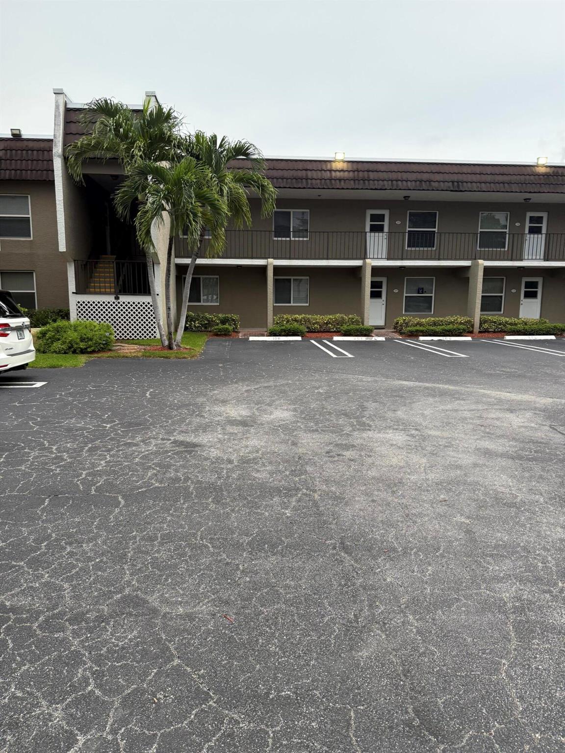 2755 Casita Way Way #206