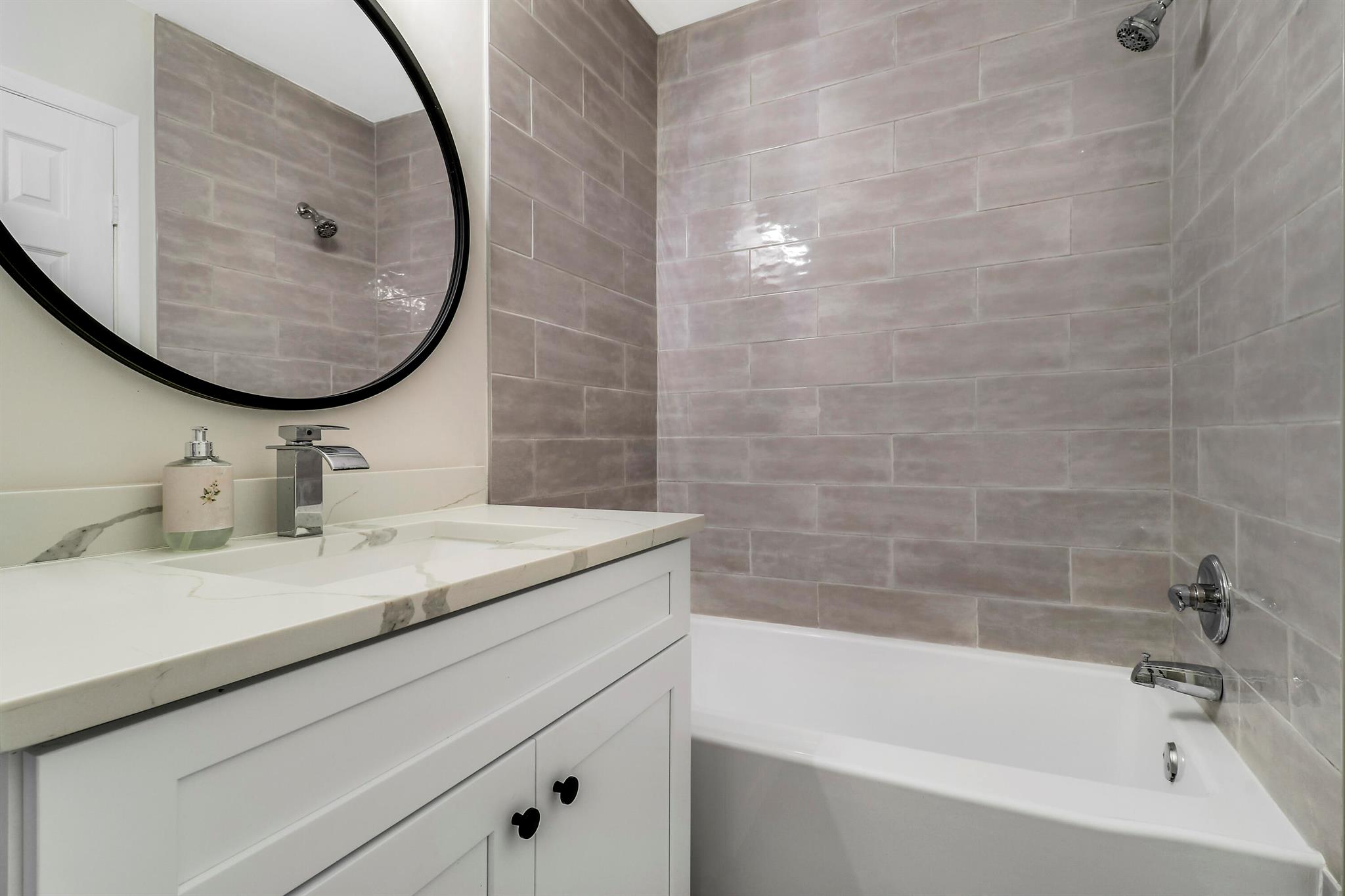 104 Half Moon Cir #A Jupiter, FL 33458