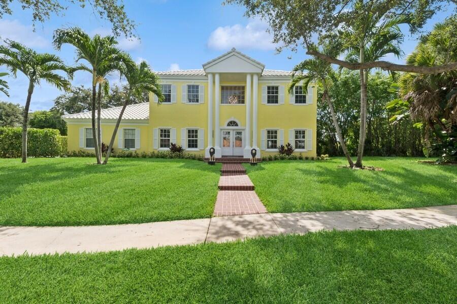 1920 Embassy Dr