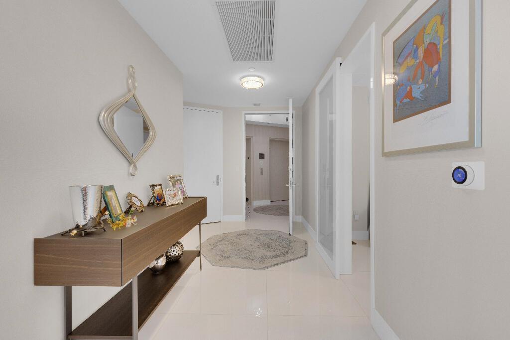 image Tdr Tower Iii Condo28