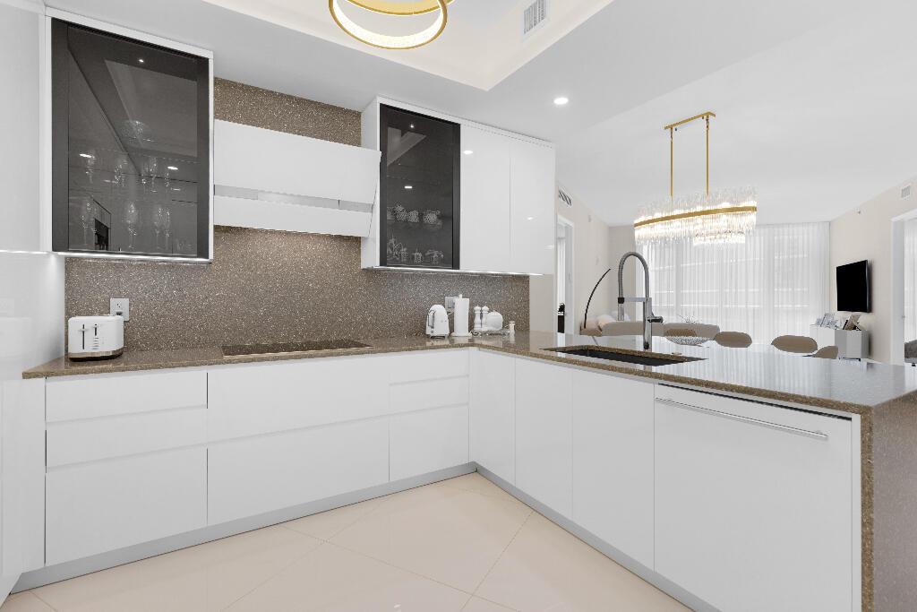 image Tdr Tower Iii Condo7
