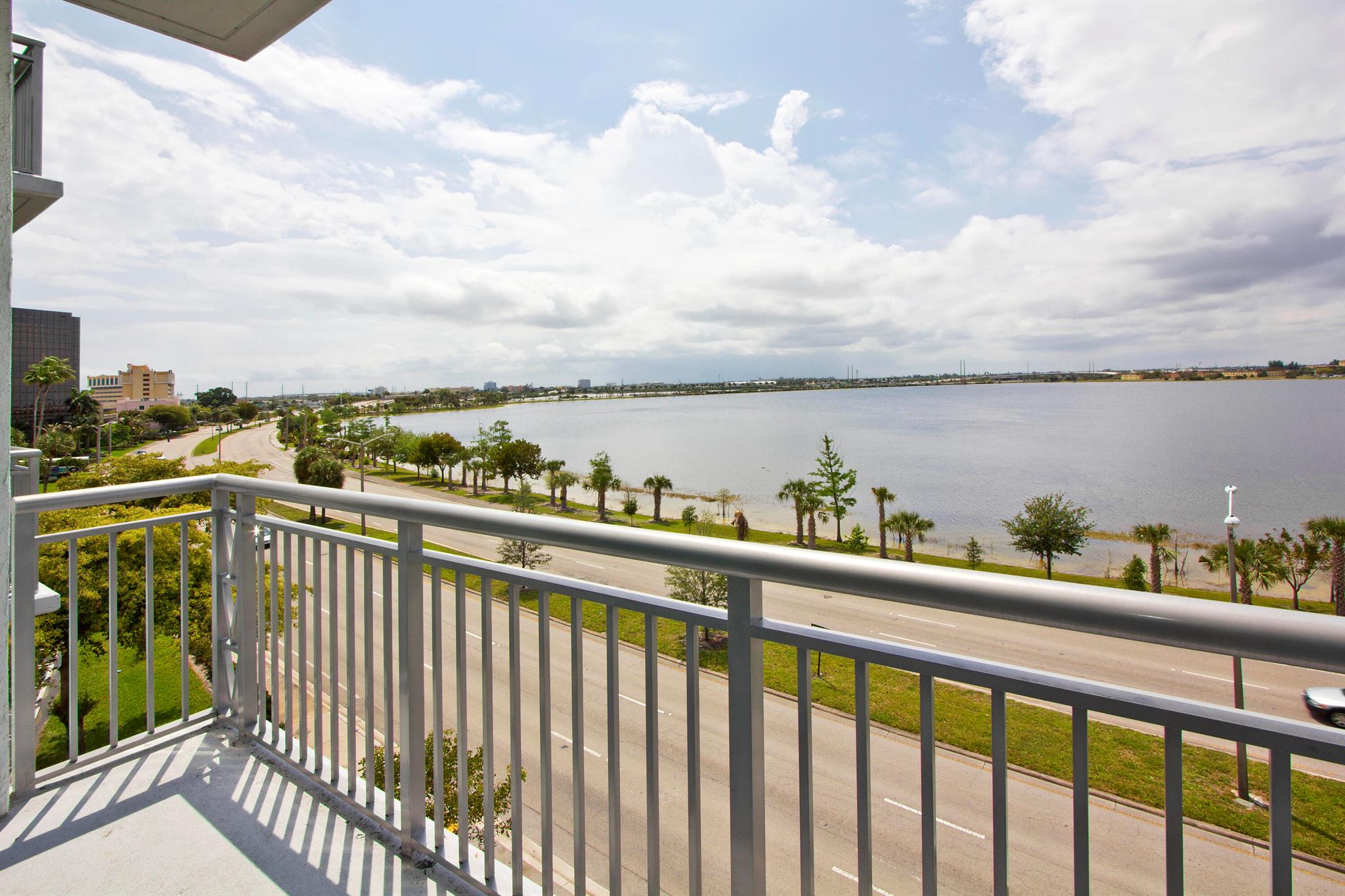 300 S Australian Ave #428