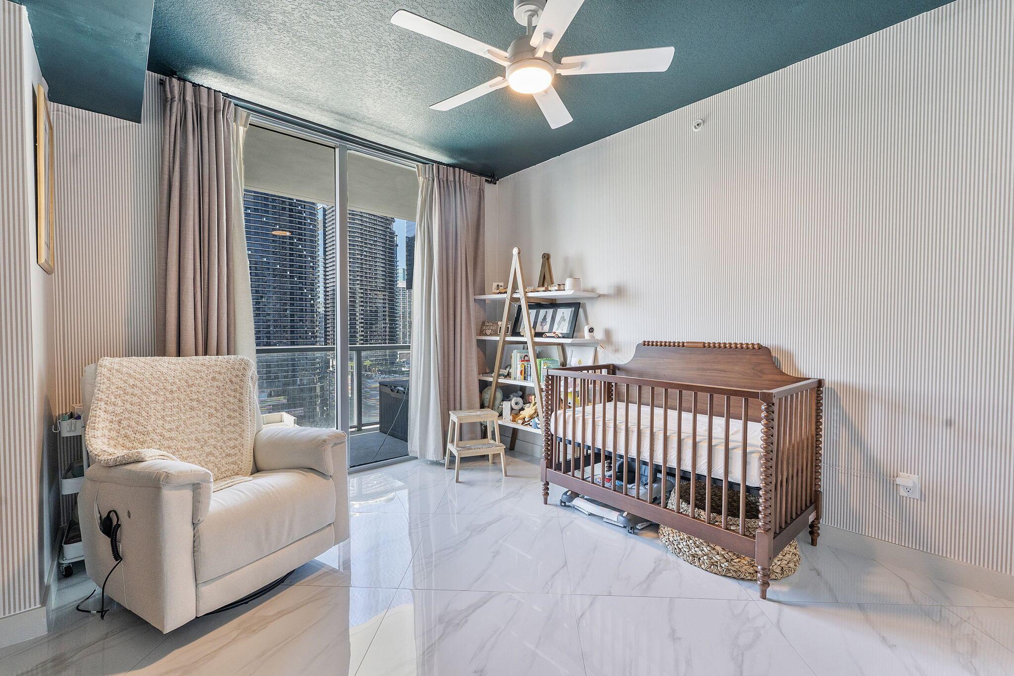 image The Axis On Brickell Ii C23