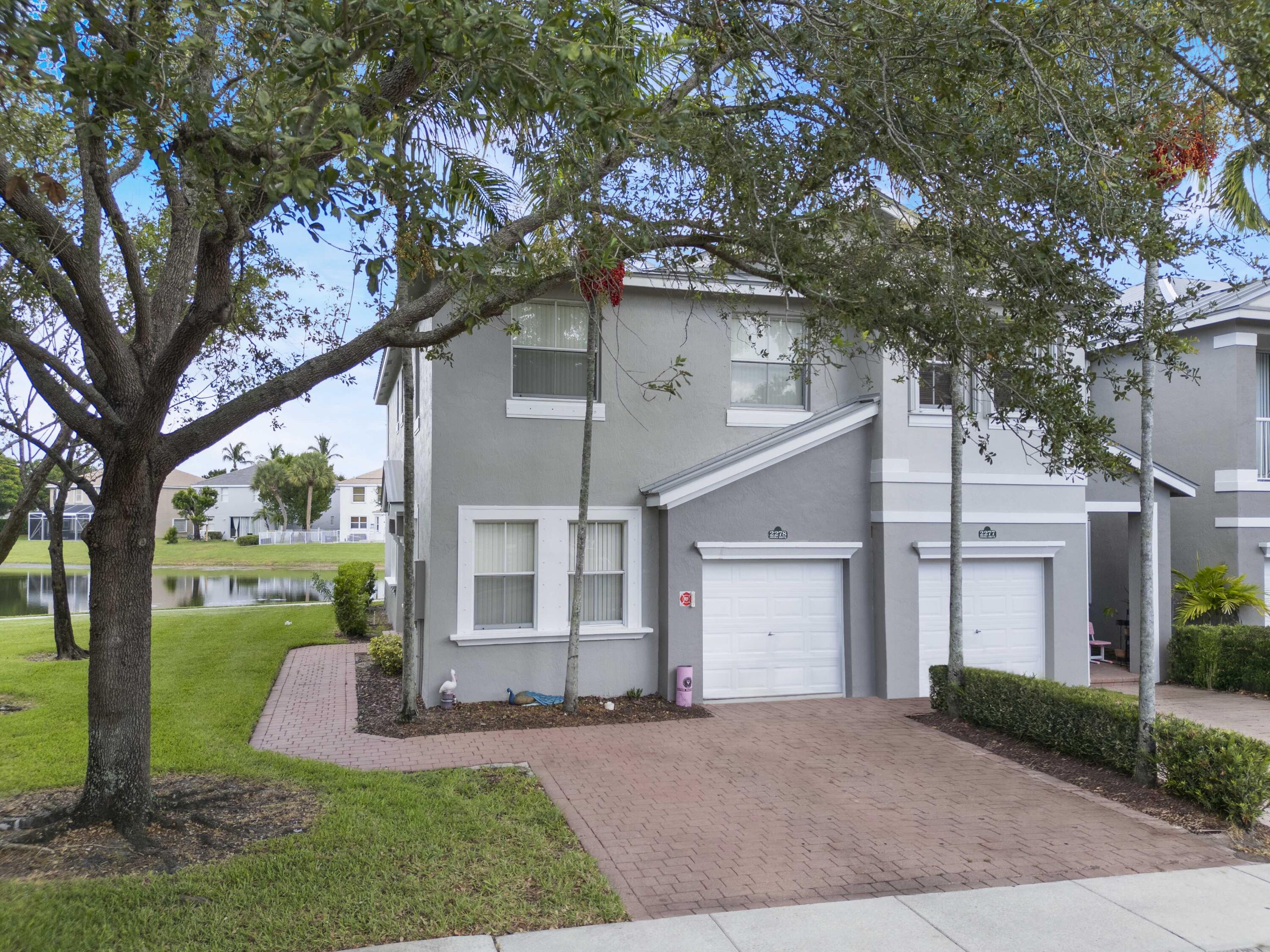 2278 Shoma Dr