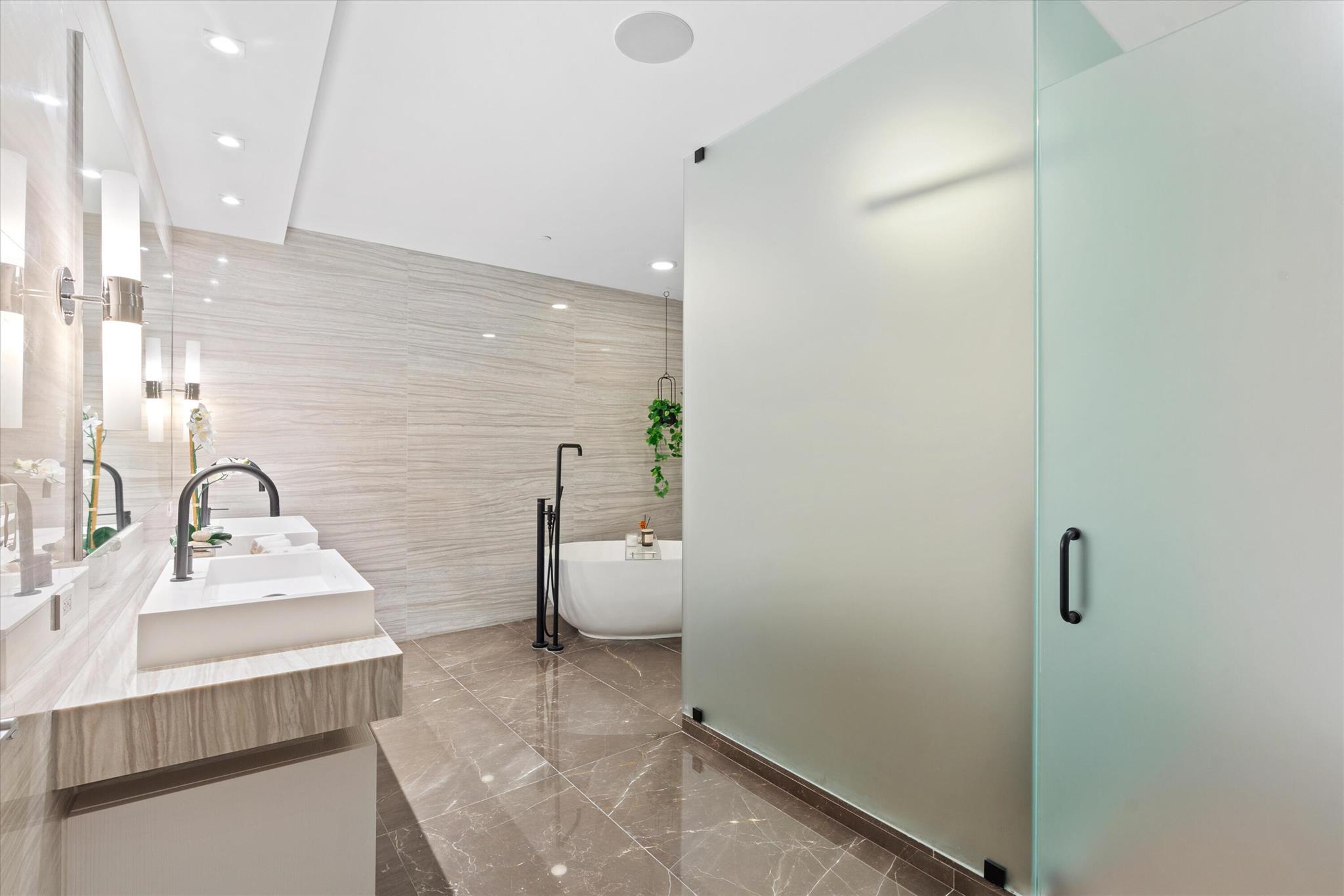 2200 N Ocean Blvd #N201 Fort Lauderdale, FL 33305