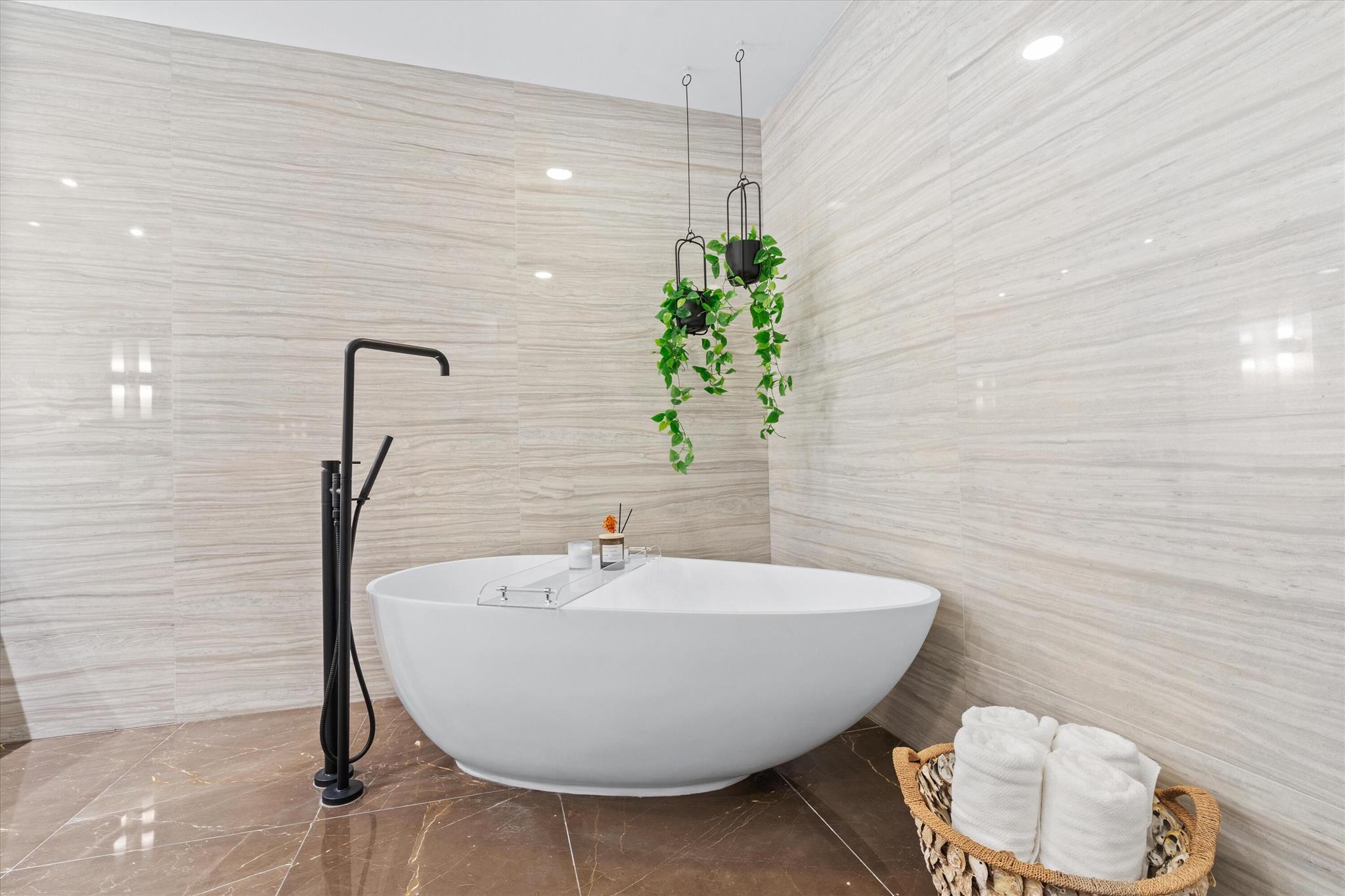 2200 N Ocean Blvd #N201 Fort Lauderdale, FL 33305