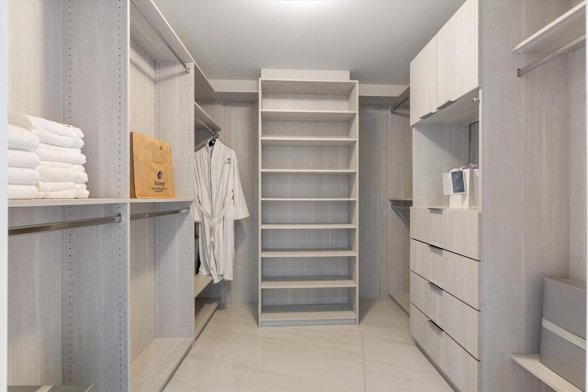 2200 N Ocean Blvd #N201 Fort Lauderdale, FL 33305