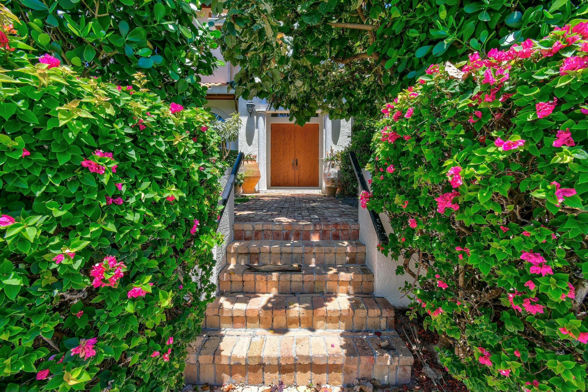 201 Avila Rd West Palm Beach, FL 33405 201 Avila Rd West Palm Beach, FL 33405