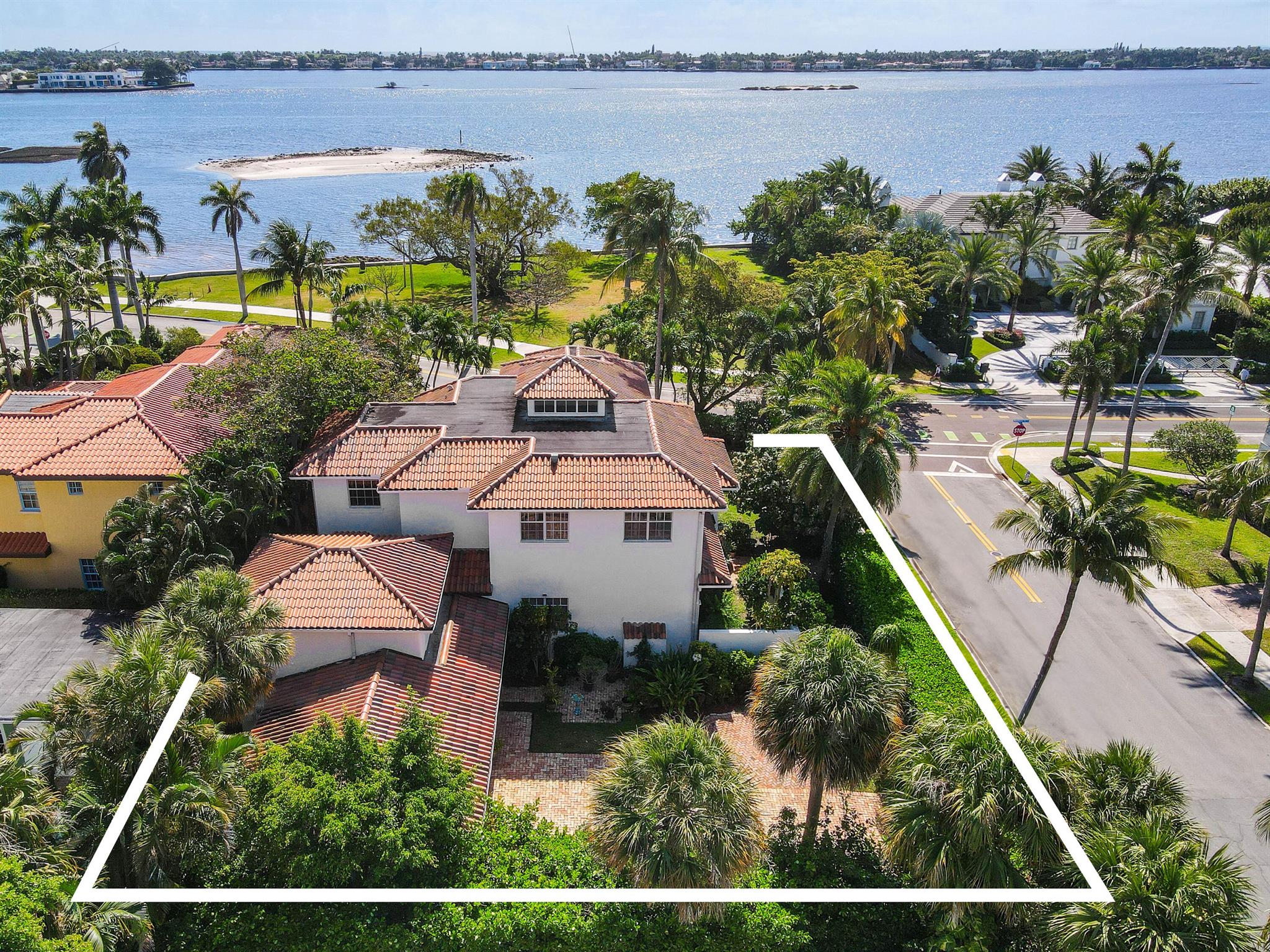 201 Avila Rd West Palm Beach, FL 33405 201 Avila Rd West Palm Beach, FL 33405