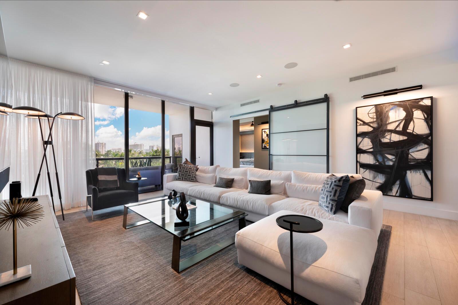 30 Isle Of Venice Dr #Ph3 Fort Lauderdale, FL 33301