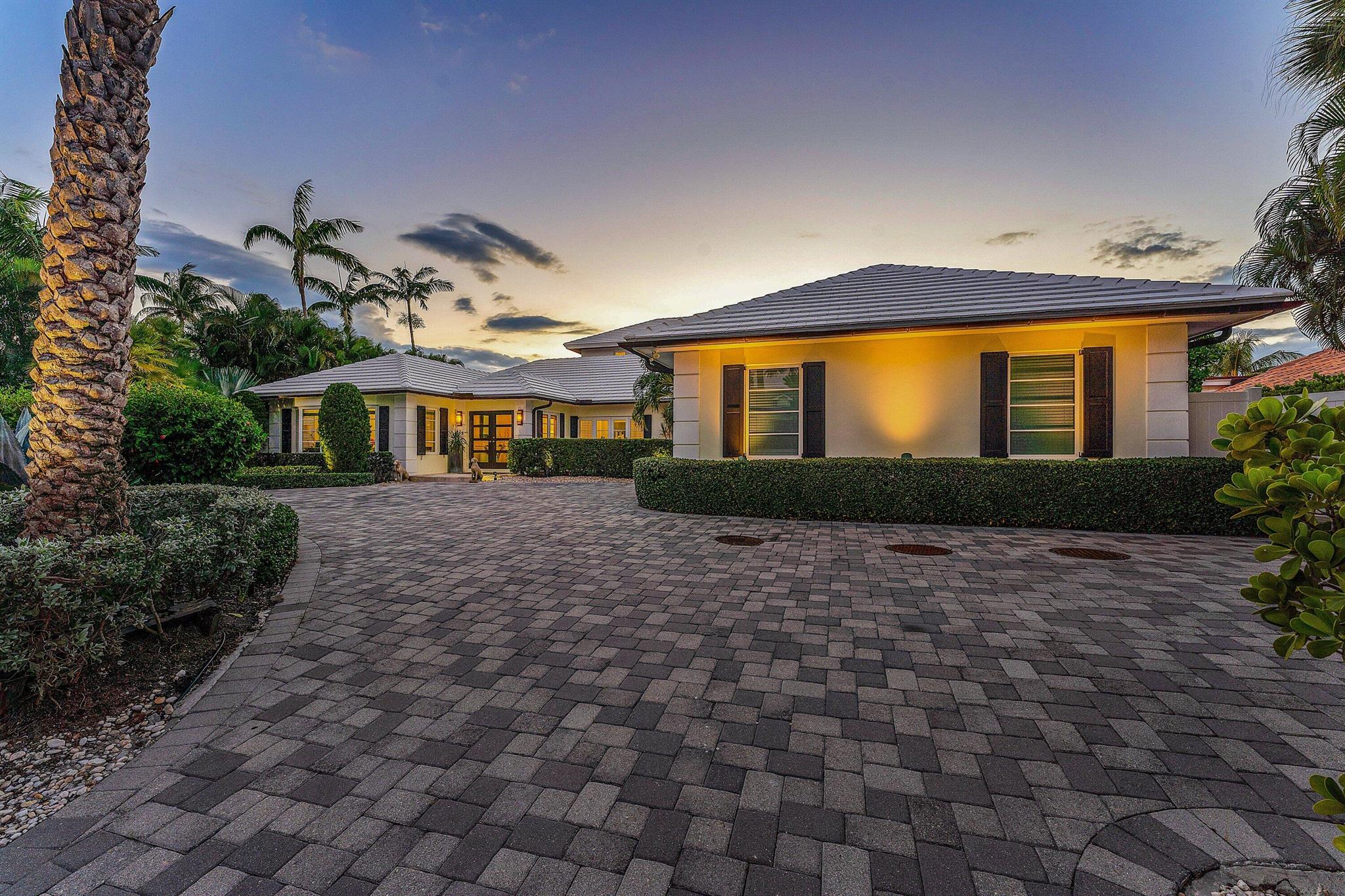 50 Spoonbill Rd Manalapan, FL 33462