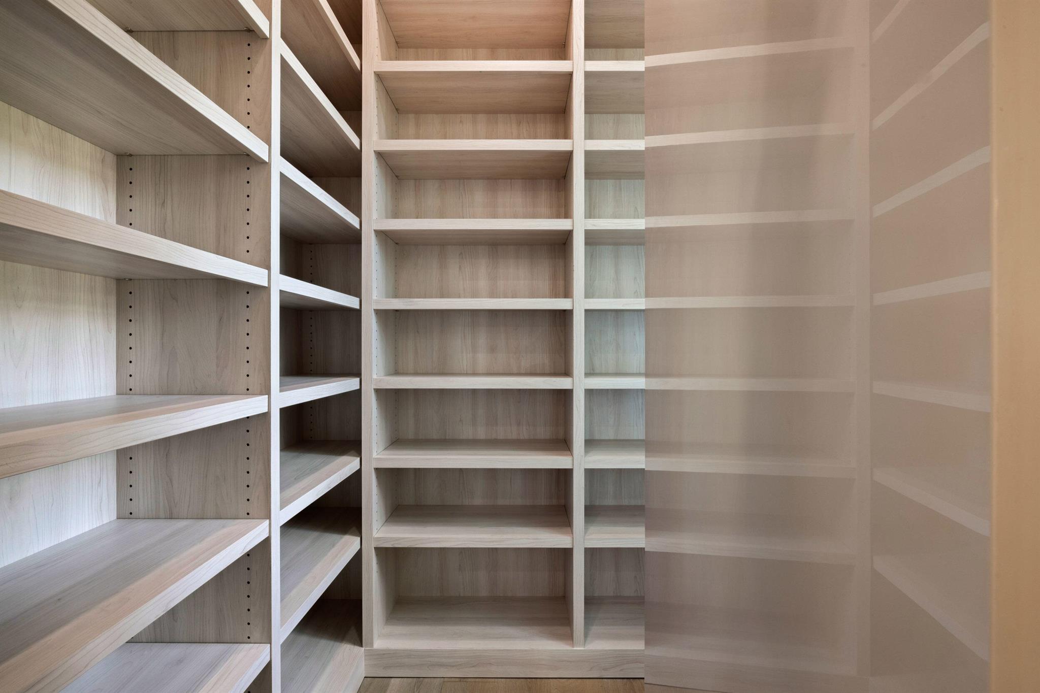 11721 Lake Shr Pl North Palm Beach, FL 33408