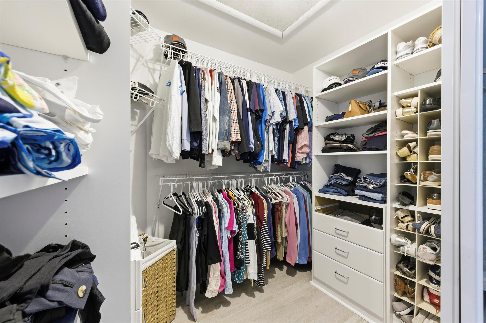 2359 Treasure Isle Dr #38 Palm Beach Gardens, FL 33410