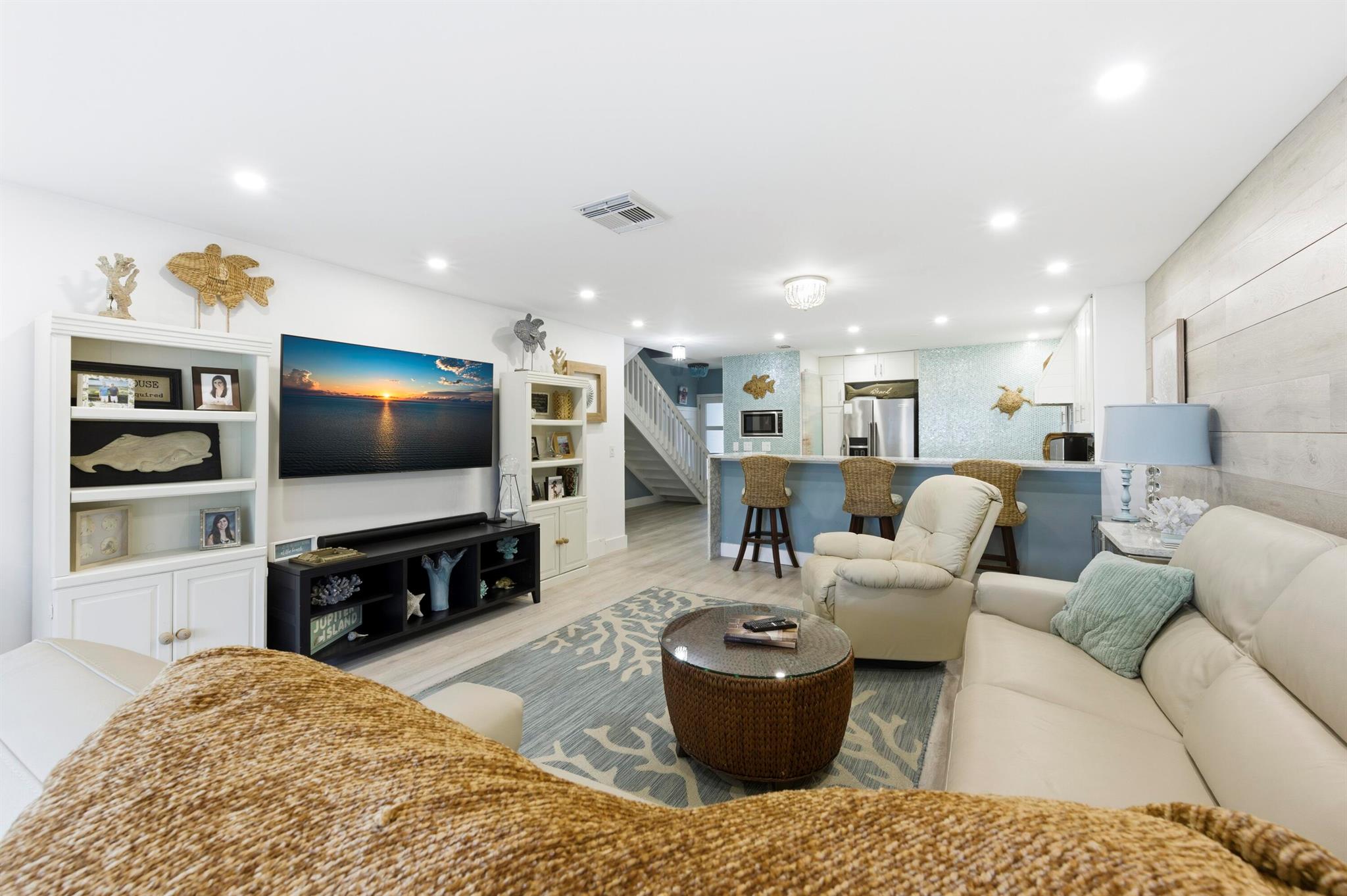 2359 Treasure Isle Dr #38 Palm Beach Gardens, FL 33410