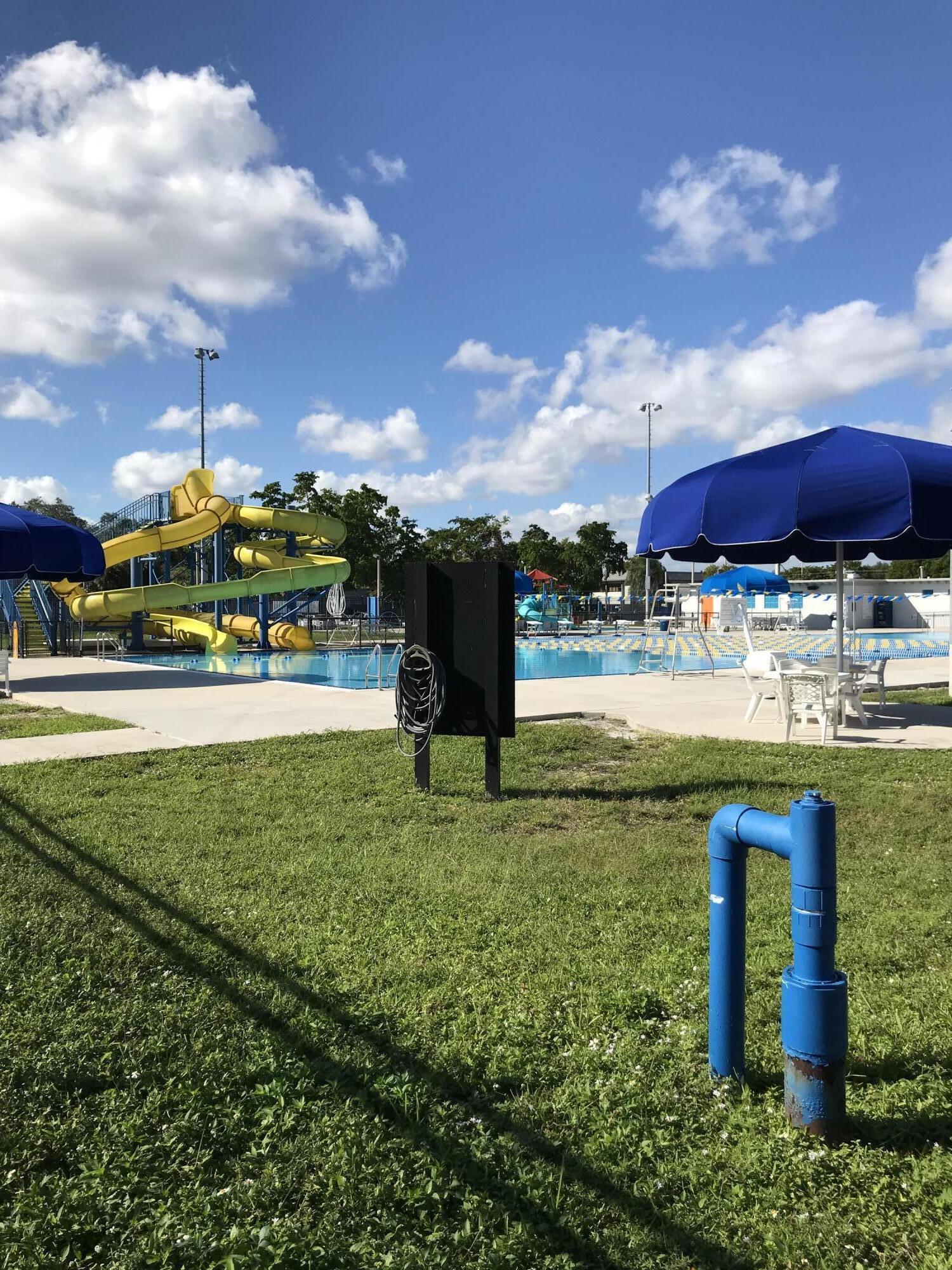 1985 NE 172nd St North Miami Beach, FL 33162