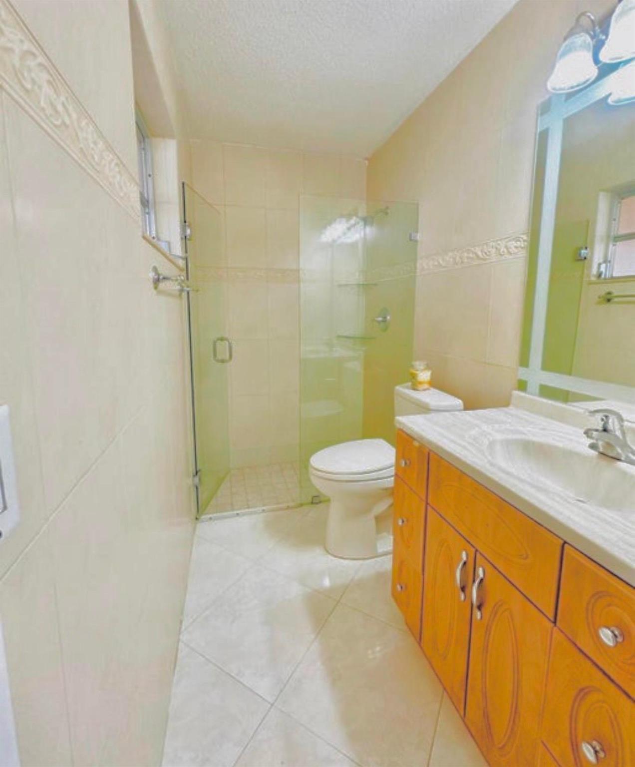 2594 W End Rd West Palm Beach, FL 33406